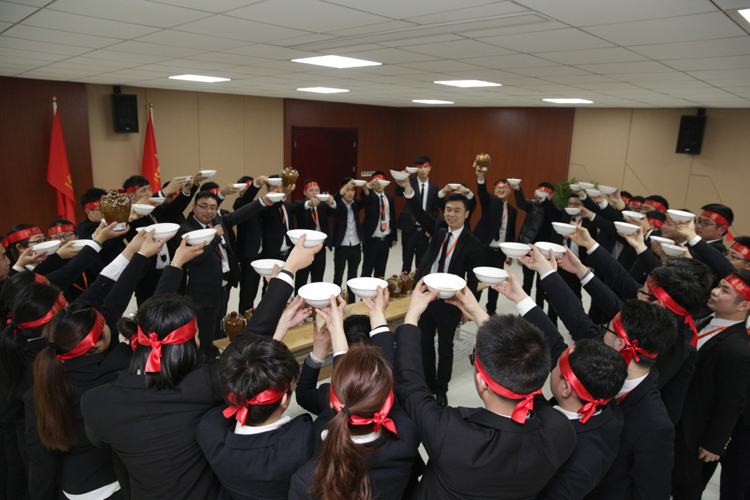 八年磨礪，劍指17——科恩電器2017年誓師大會隆重舉行