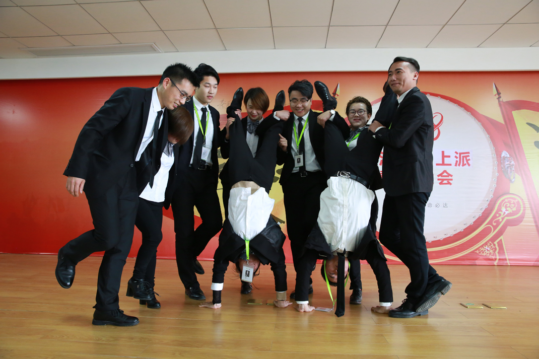 厚積薄發2018科恩電器上半年誓師大會