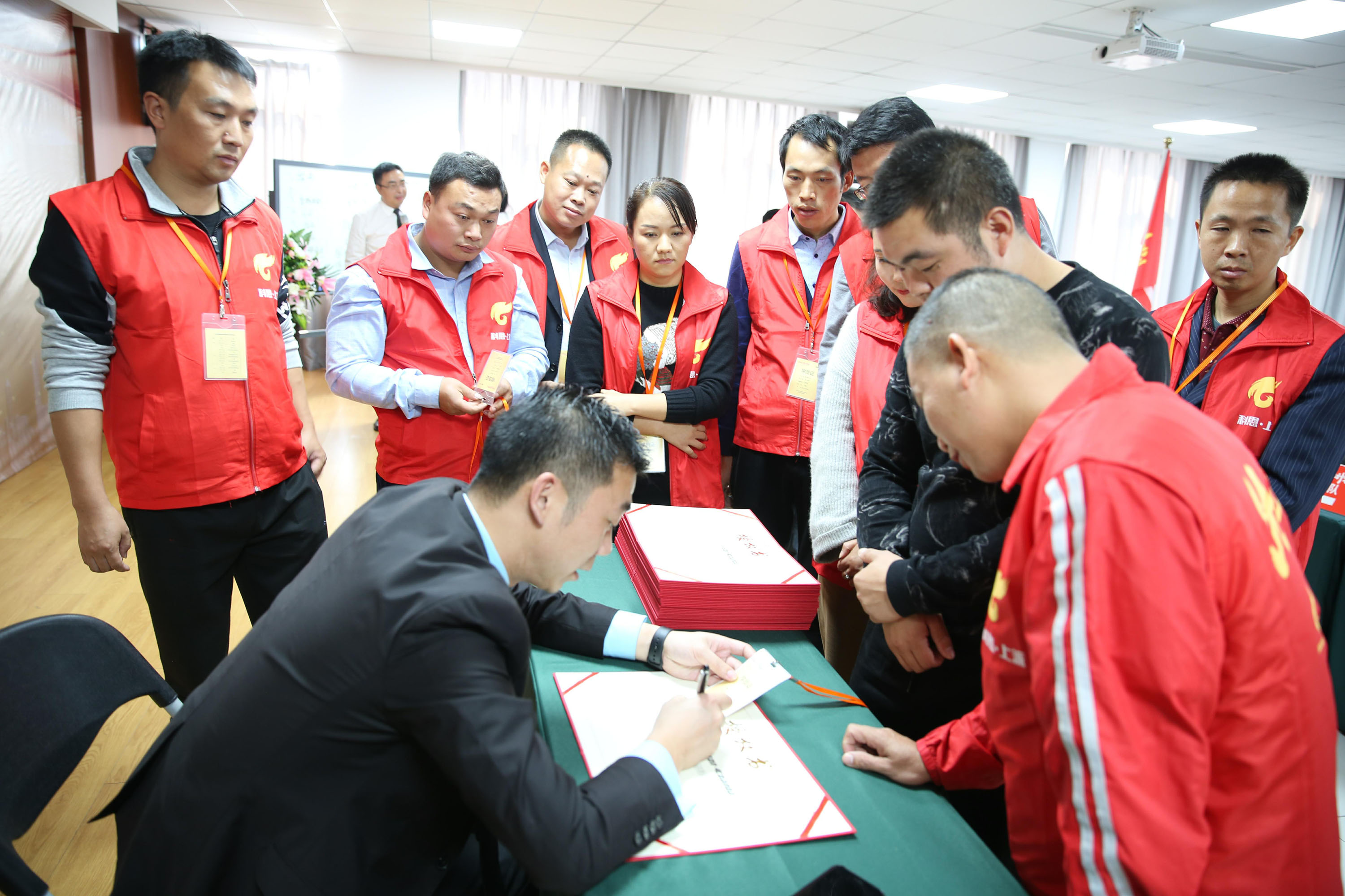 2018科恩火炬計劃暨科恩全國優(yōu)秀經銷商第八期聯動大會