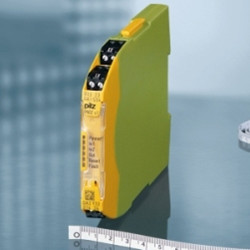 PNOZ s7 24VDC 4 n/o 1 n/c pilz皮爾磁